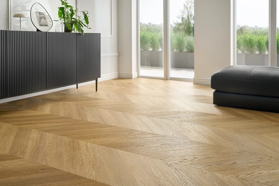 Chevron kalanruoto vinyylilattia MENOR OAK 45°