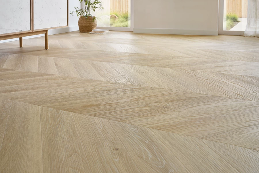 Chevron kalanruoto vinyylilattia Johannes Oak 45°